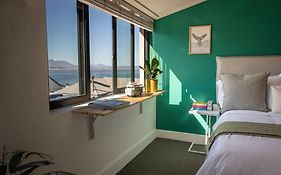 Sea-View Studio - Hermanus Waterfront Apartments